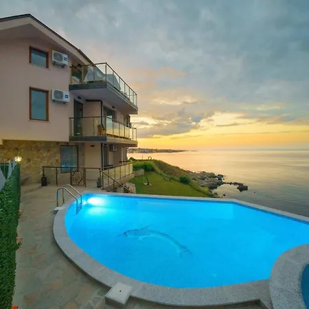 ホテル Dolphin Bay Boutique Complex *