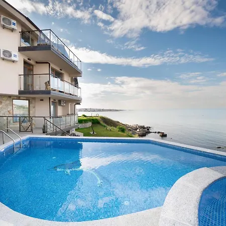 호텔 Dolphin Bay Boutique Complex *