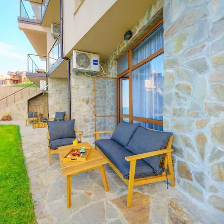 Dolphin Bay Boutique Complex