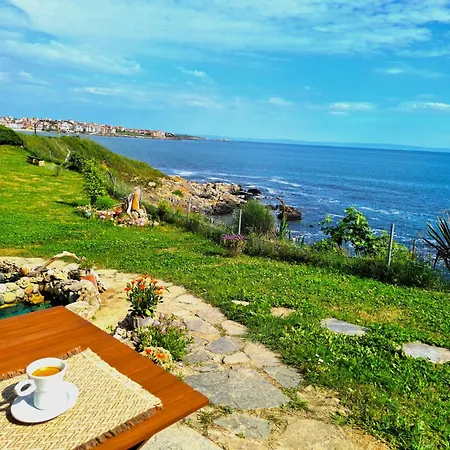 Dolphin Bay Boutique Complex 호텔