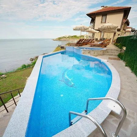 Dolphin Bay Boutique Complex Hotel Sosopol