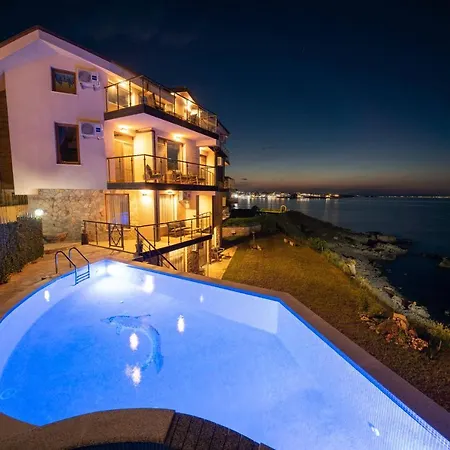 Dolphin Bay Boutique Complex * Sosopol