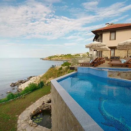 Dolphin Bay Boutique Complex Hotel Sozopol