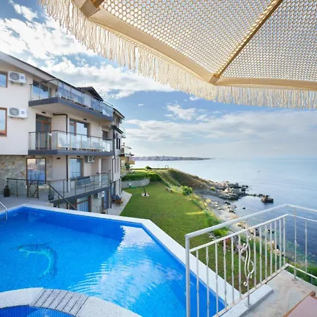 Dolphin Bay Boutique Complex * Sosopol