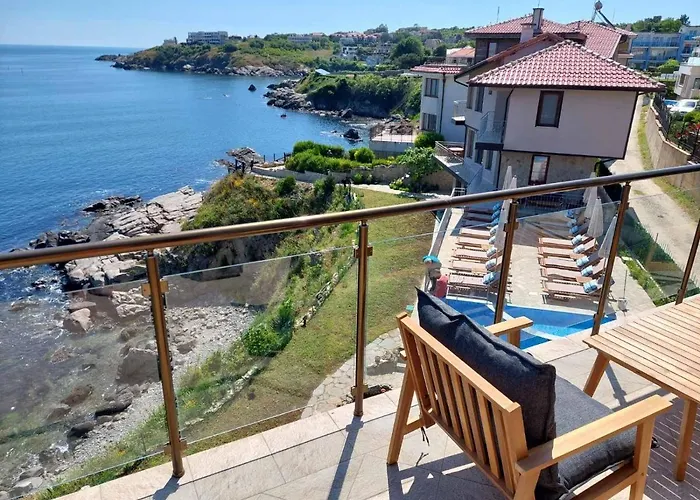 Hotel Dolphin Bay Boutique Complex *