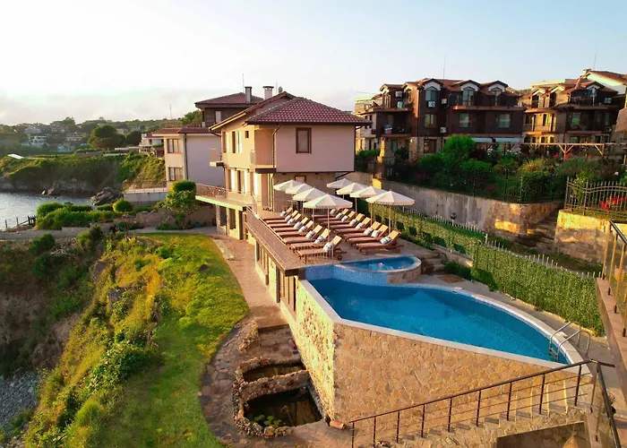 Hotel Dolphin Bay Boutique Complex