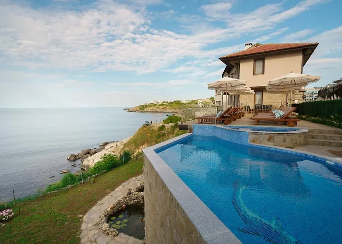 Dolphin Bay Boutique Complex Отель Созополь