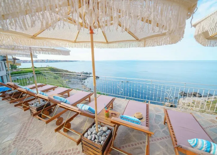 Dolphin Bay Boutique Complex * Sozopol