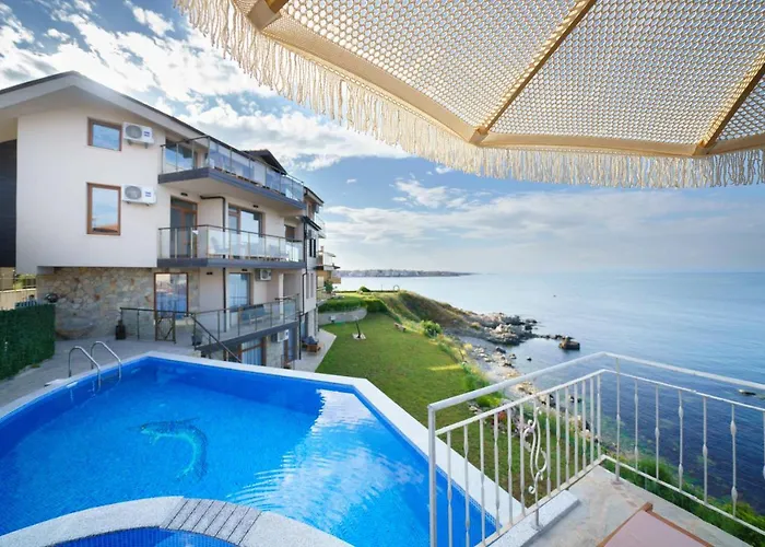 Dolphin Bay Boutique Complex * Sozopol