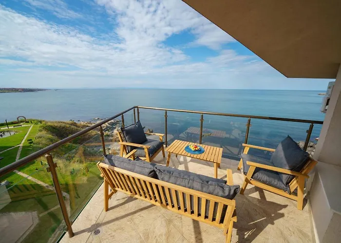 Dolphin Bay Boutique Complex * Sozopol