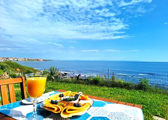 Dolphin Bay Boutique Complex *